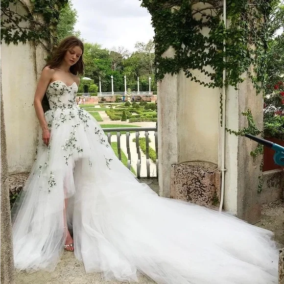 Monique Lhuillier Tivoli Wedding Dress - Picture 1 of 12